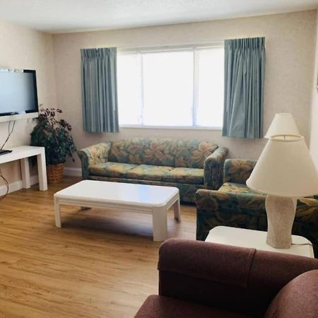 מירטל ביץ' *Delightful Beach Condo*Pool, Steps To The Sand*H33 מראה חיצוני תמונה