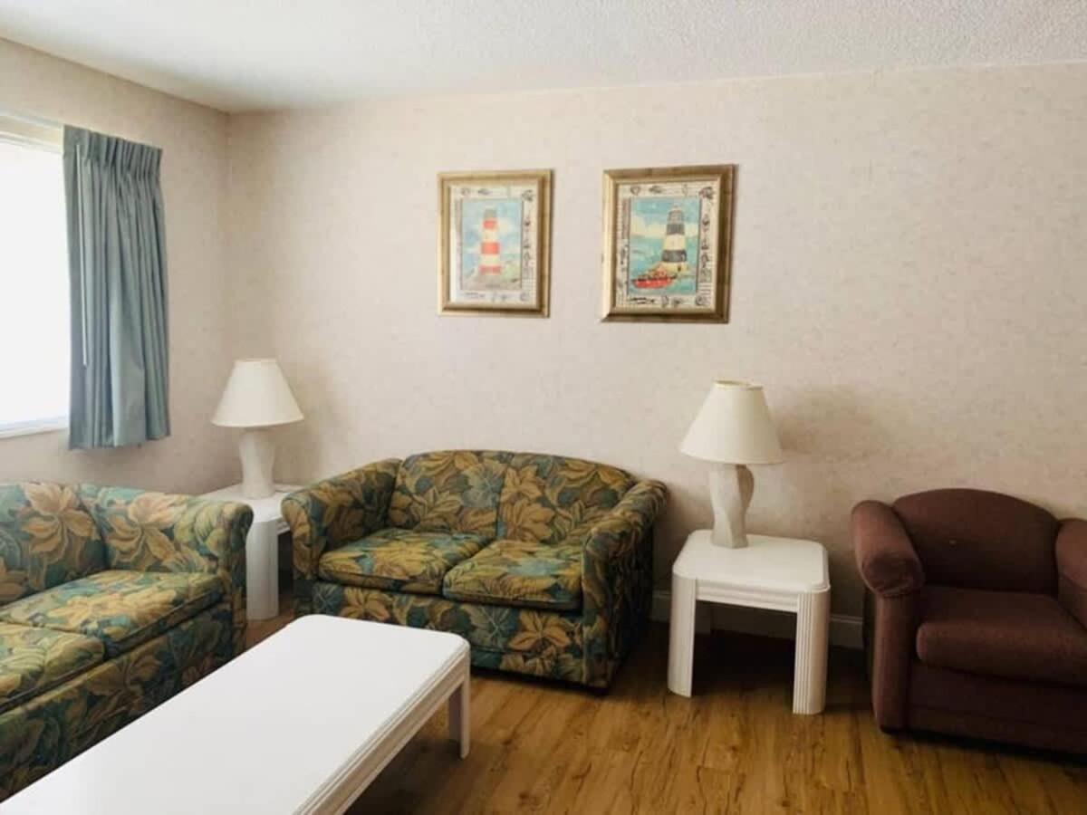 מירטל ביץ' *Delightful Beach Condo*Pool, Steps To The Sand*H33 מראה חיצוני תמונה